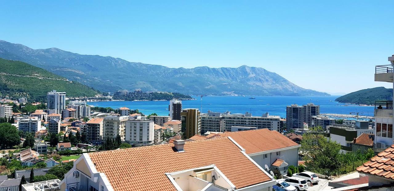 Hotel Pierina Budva Exterior photo